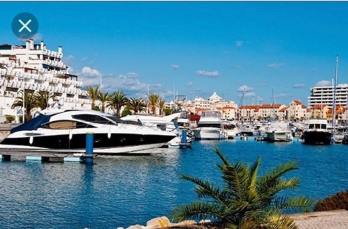 Apartamento Dentro Da Marina De فيلامورا المظهر الخارجي الصورة